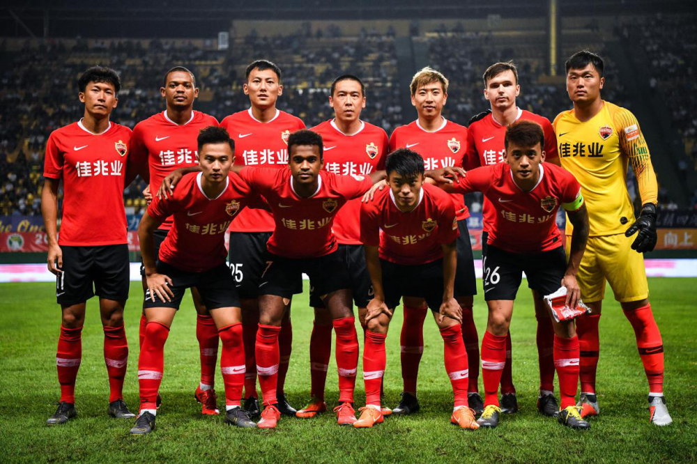 英雄联盟s15-转折点切尔西调整名单，社区盾今晨攻防权衡，压力陡增，赛季目标并未改变的简单介绍